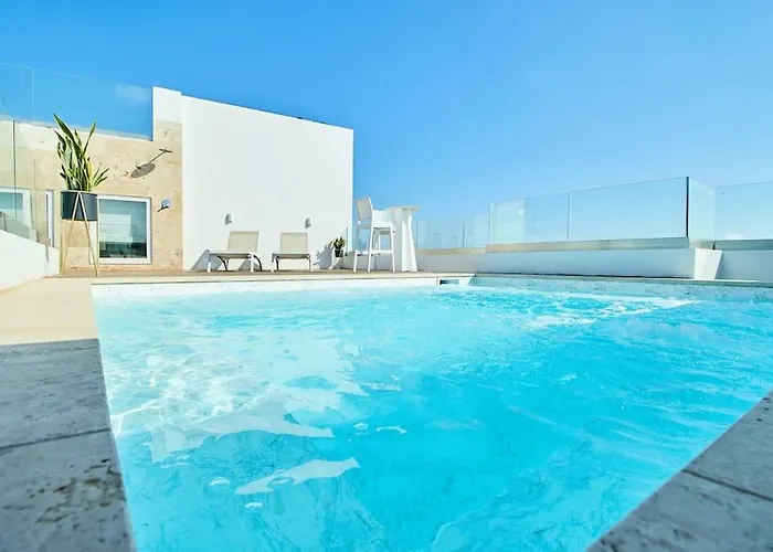 아파트 Luxury 2 Bedroom Penthouse - Pool - Close To Paceville Saint Julian's