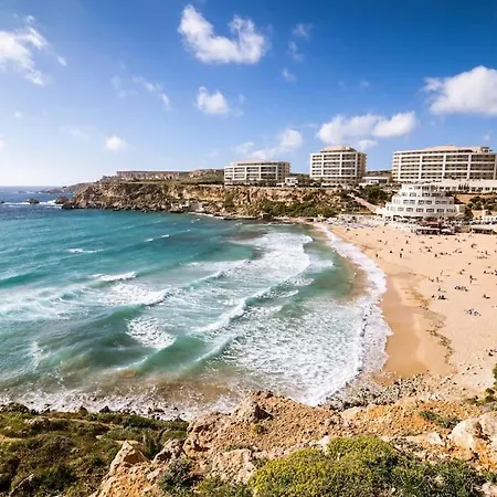 Luxury 2 Bedroom Penthouse - Pool - Close To Paceville San Ġiljan